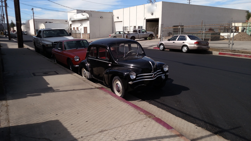 Illustration for article titled Help Me Identify This Car